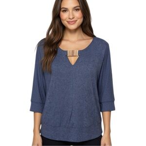 AUW Blue Heather V-Neck Drop Shoulder 3/4 Sleeve Top